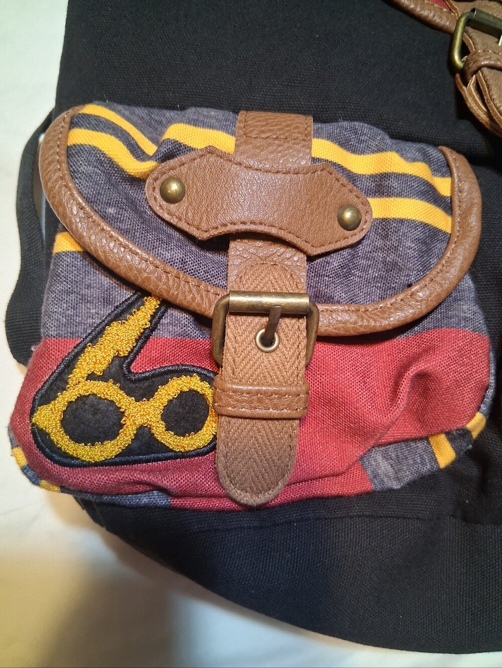 Harry Potter Gryffindor "Alumni" Backpack Wizarding World Bioworld Potterhead - Picture 10 of 15
